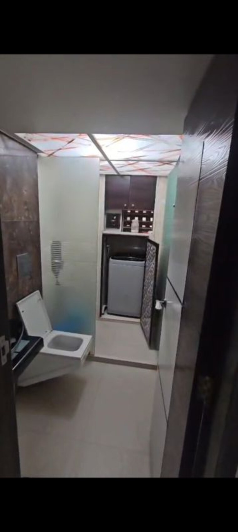Bathroom, parasmani-tower 2.5 Bedroom 1000 Sq.Ft. Apartment In Dadar East Mumbai 10681924