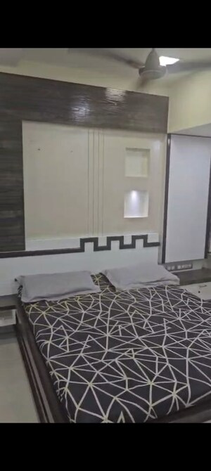 Bathroom in 2.5 BHK Apartment at Parasmani Tower, Dadar East – for Rent