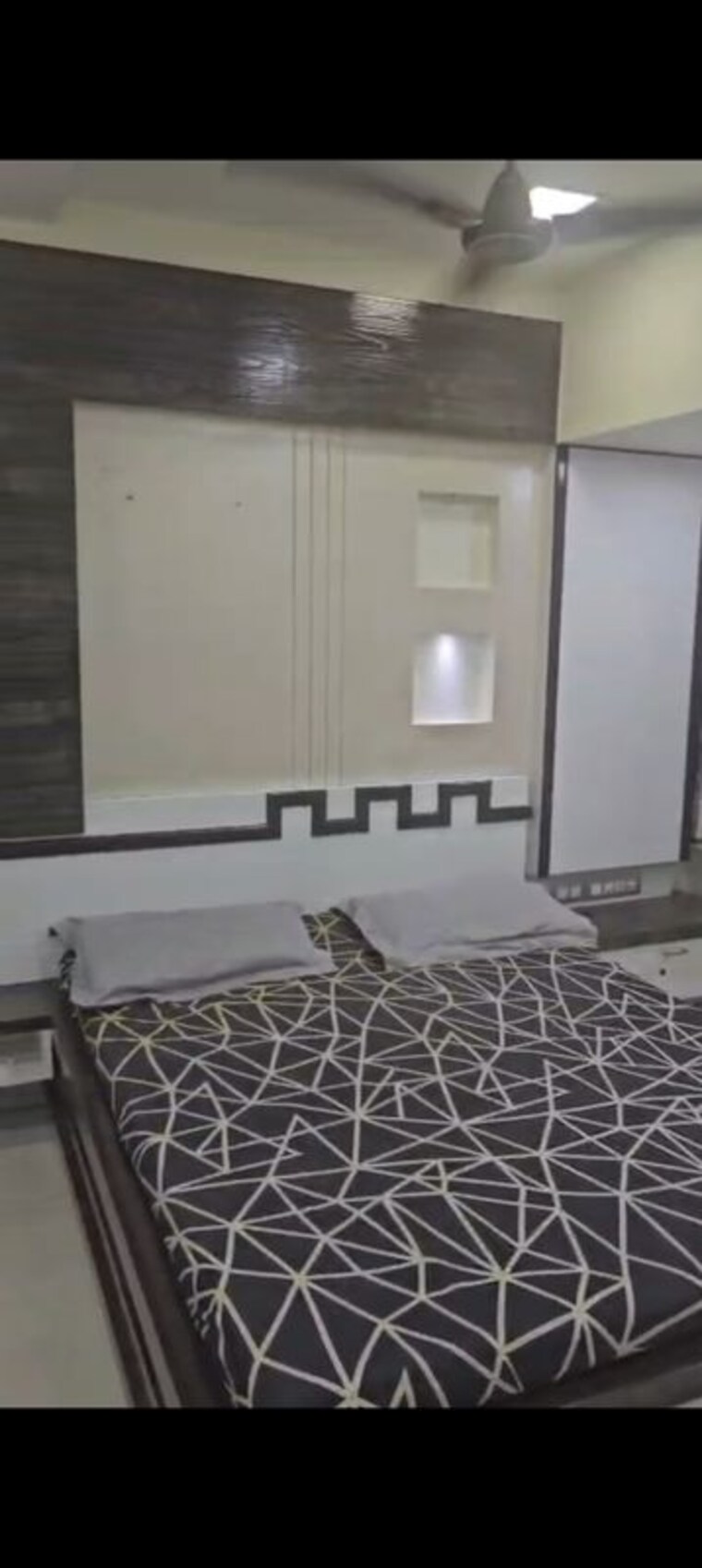 Bathroom, parasmani-tower 2.5 Bedroom 1000 Sq.Ft. Apartment In Dadar East Mumbai 10681924