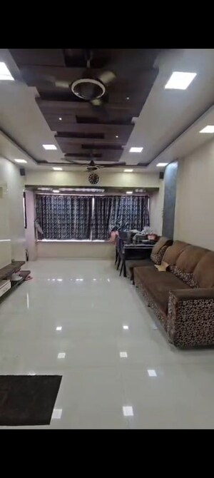 2.5 BHK Apartment For Rent in Parasmani Tower, Dadar East