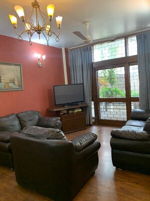 Living Room in 2 BHK Builder Floor at Malviya Nagar – for Rent