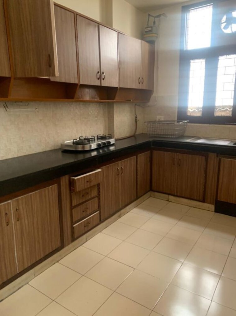 Kitchen, malviya nagar 2 Bedroom 1200 Sq.Ft. Builder Floor In Malviya Nagar Delhi 10681931