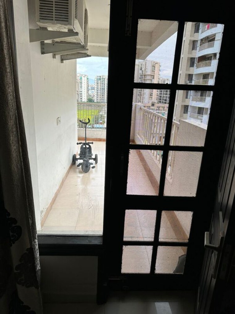 Balcony, dhakoli 3 Bedroom 1700 Sq.Ft. Apartment In Dhakoli Zirakpur 10681933