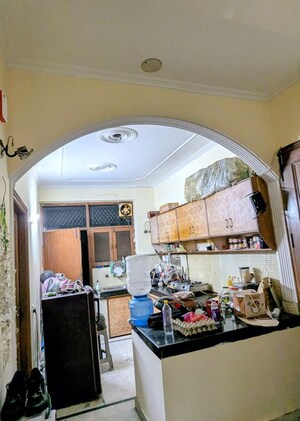 Furnished Amenities in 4 BHK Villa at Sector 31 – for Rent