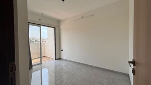 Room in 3.5 BHK Apartment at Avenue Devpriya, Ulwe Sector 18 – for Rent