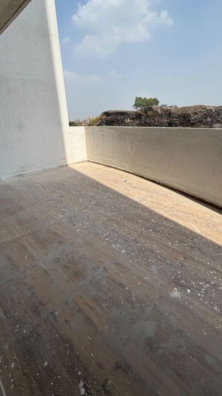 Balcony, avenue-devpriya 3.5 Bedroom 1500 Sq.Ft. Apartment In Ulwe Sector 18 Navi Mumbai 10681951