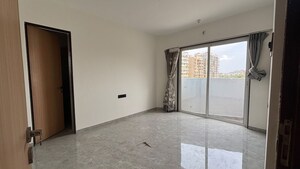 Room in 3.5 BHK Apartment at Avenue Devpriya, Ulwe Sector 18 – for Rent