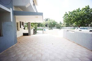 Parking in 6 BHK Independent House at Sector 23 – for Sale