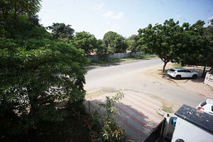 6 BHK Independent House – Garden View at Sector 23 - for Sale