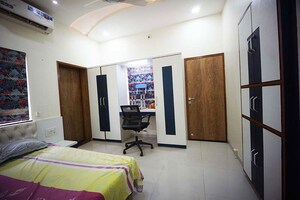 Bedroom in 6 BHK Independent House at Sector 23 – for Sale