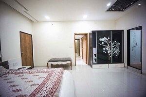 Bedroom in 6 BHK Independent House at Sector 23 – for Sale