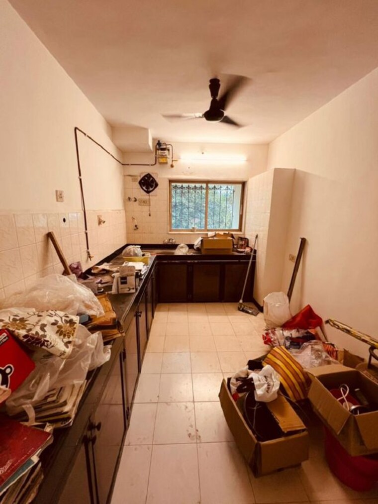 Kitchen, santacruz west 2 Bedroom 700 Sq.Ft. Apartment In Santacruz West Mumbai 10681960