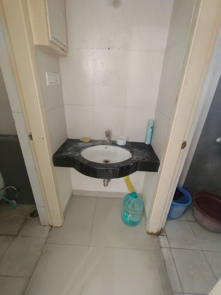 Bathroom, godrej-horizon 1 Bedroom 640 Sq.Ft. Apartment In Mohammadwadi Pune 10681980