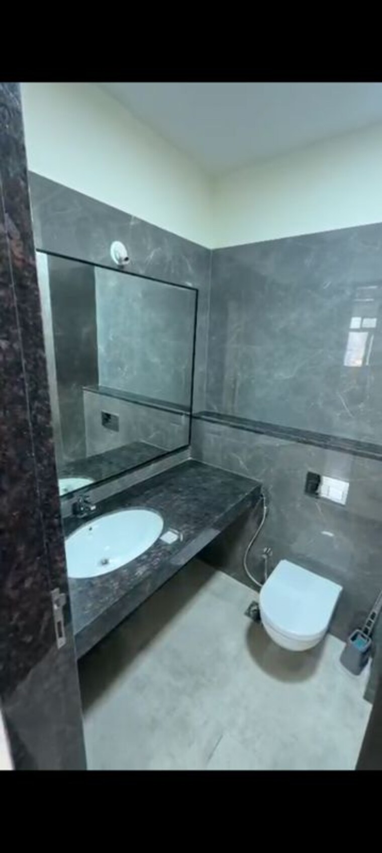 Bathroom, sheth-72-west 3 Bedroom 1215 Sq.Ft. Apartment In Andheri West Mumbai 10681993