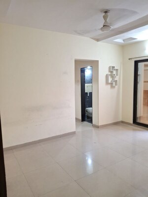 1 BHK Apartment For Rent in Akashganga Complex Kavesar, Kavesar