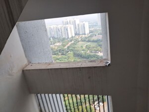 Bedroom in 3.5 BHK Apartment at Amrapali Platinum, Sector 119 – for Sale