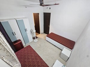 Room in  Pg at Thakur Complex, Kandivali East – for Rent