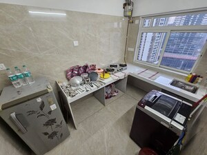 Room in  Pg at Thakur Complex, Kandivali East – for Rent