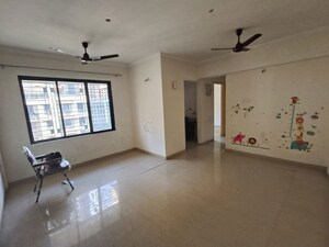 Room in 2 BHK Apartment at Vihang Valley Phase1, Kasarvadavali – for Rent