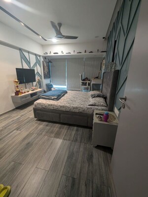 Bedroom in 2.5 BHK Apartment at DB Woods, Goregaon East – for Rent