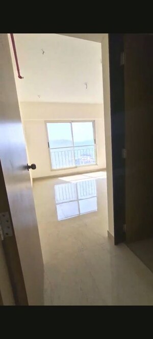 Room in 6 BHK Apartment at Baner – for Sale