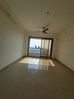 3 BHK Apartment For Rent in Riddhi Siddhi Heights