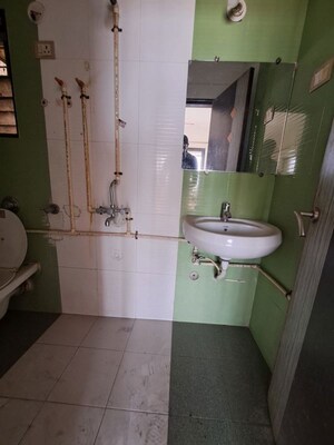 Bathroom in 3 BHK Apartment at Riddhi Siddhi Heights, Airoli – for Rent