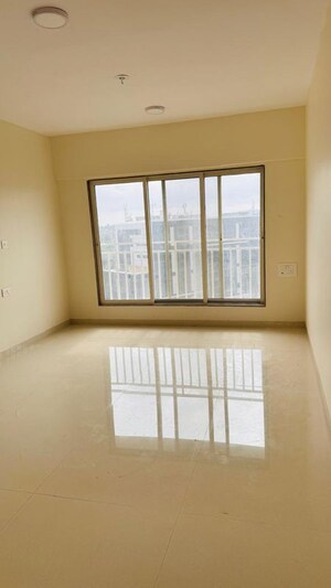 Room in 3 BHK Apartment at Sakar Swapna CHS, Andheri East – for Rent
