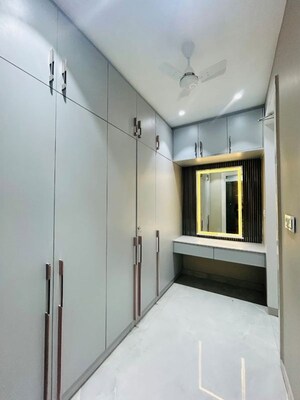 Building Lobby in 5 BHK Builder Floor at BPTP Park Central, Sector 85 – for Sale