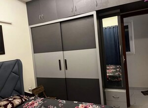 Furnished Amenities in 3 BHK Builder Floor at Subhash Nagar – for Rent