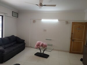 Furnished Amenities in 2 BHK Apartment at Shree Signature Park, Wakad – for Rent