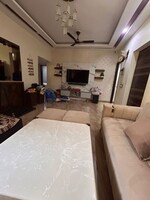 4 BHK 350 Sq.Yd. Builder Floor in Emaar MGF Emerald Hills
