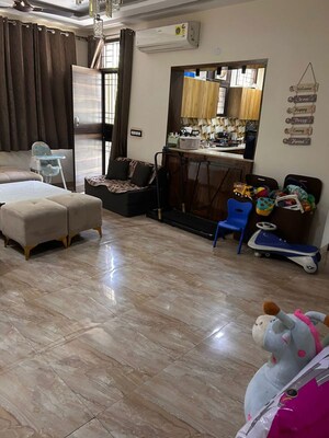 Team Area in 4 BHK Builder Floor at Emaar MGF Emerald Hills, Sector 65 – for Sale