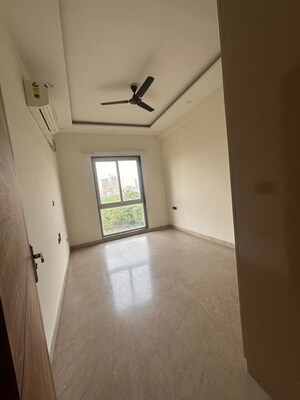 Room in 3 BHK Apartment at M3M Merlin, Sector 67 – for Rent