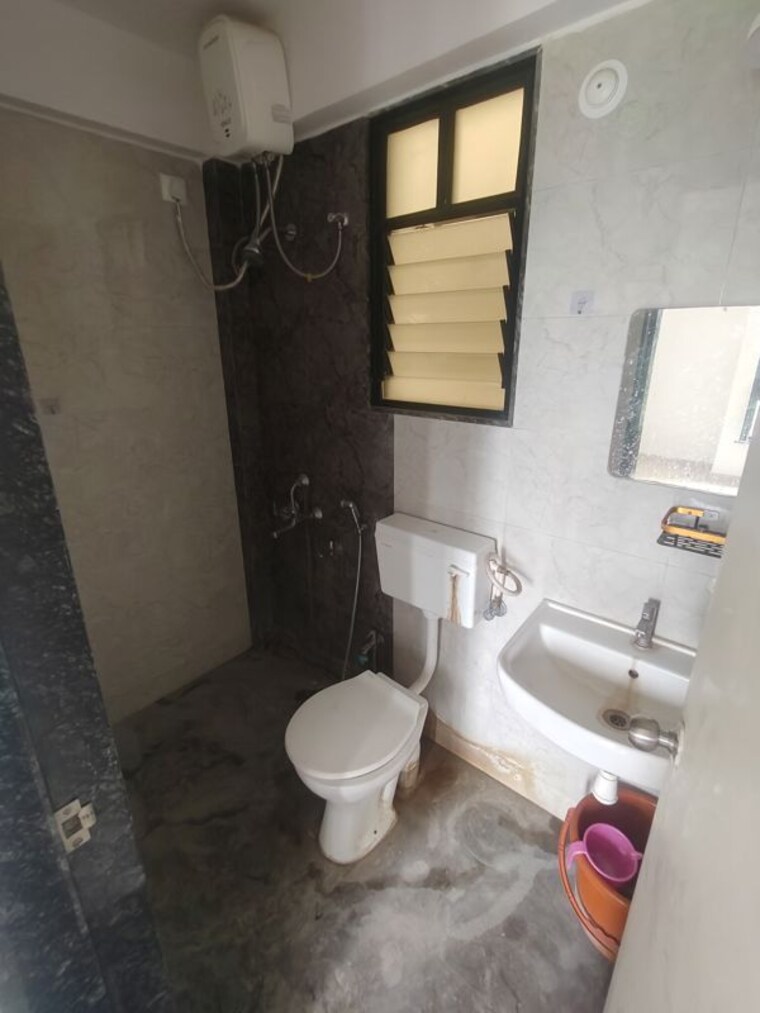 Bathroom, goel-ganga-millennia 1.5 Bedroom 780 Sq.Ft. Apartment In Undri Pune 10682151