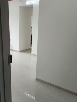 Room in 2 BHK Apartment at Damji Shamji Mahavir Spring Tulip Phase 1, Pokhran Road No Two – for Rent