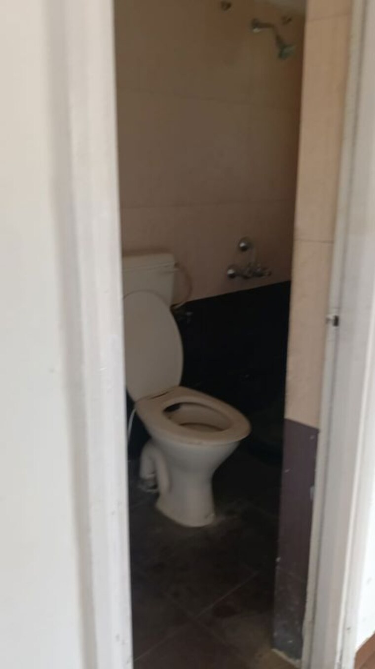 Bathroom, jalan-aura-county-pune 2 Bedroom 1078 Sq.Ft. Apartment In Wagholi Pune 10682170