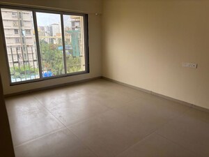 Room in 2 BHK Apartment at Majestic Kedarnath Apartments, Chembur – for Rent