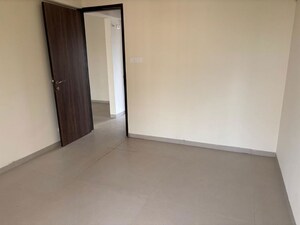 Room in 2 BHK Apartment at Majestic Kedarnath Apartments, Chembur – for Rent