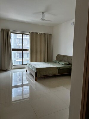 Master Bedroom in 4 BHK Apartment at Raj Infinia, Malad West – for Rent