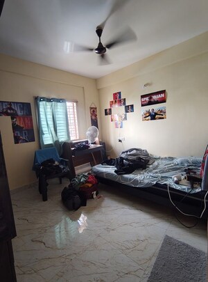 Furnished Amenities in 3 BHK Builder Floor at Vandana Alpyne, Hsr Layout – for Rent