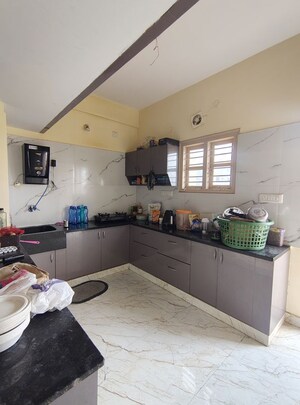 Team Area in 3 BHK Builder Floor at Vandana Alpyne, Hsr Layout – for Rent