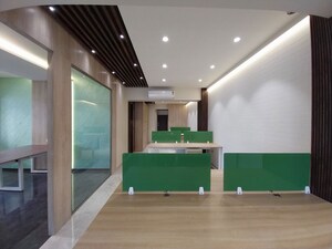  Office Space For Rent in Nariman Point
