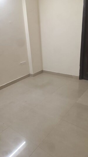 Room in 3 BHK Apartment at Saviour Green Arch, Tech Zone 4 Greater Noida – for Sale