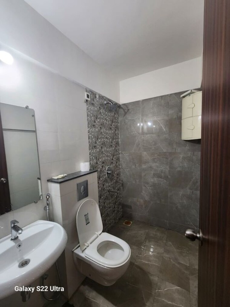 Bathroom, gada-kshithi 2 Bedroom 504 Sq.Ft. Apartment In Baner Pune 10682230