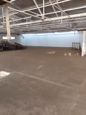  Showroom For Rent in Sun Mill Compound, Lower Parel