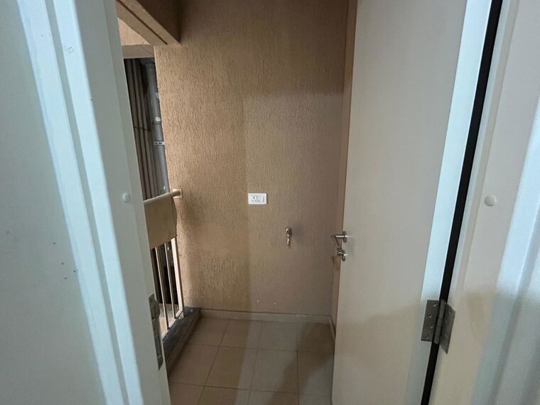 Bathroom, godrej-green-vistas 1 Bedroom 468 Sq.Ft. Apartment In Mahalunge Pune 10682258
