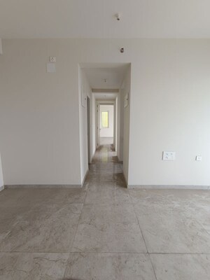 Room in 2 BHK Apartment at Tata Serein, Pokhran Road No Two – for Rent