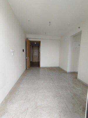 Room in 2 BHK Apartment at Tata Serein, Pokhran Road No Two – for Rent