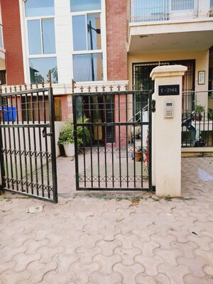 Balcony in 4 BHK Builder Floor at Ansal API Esencia, Sector 67 – for Rent
